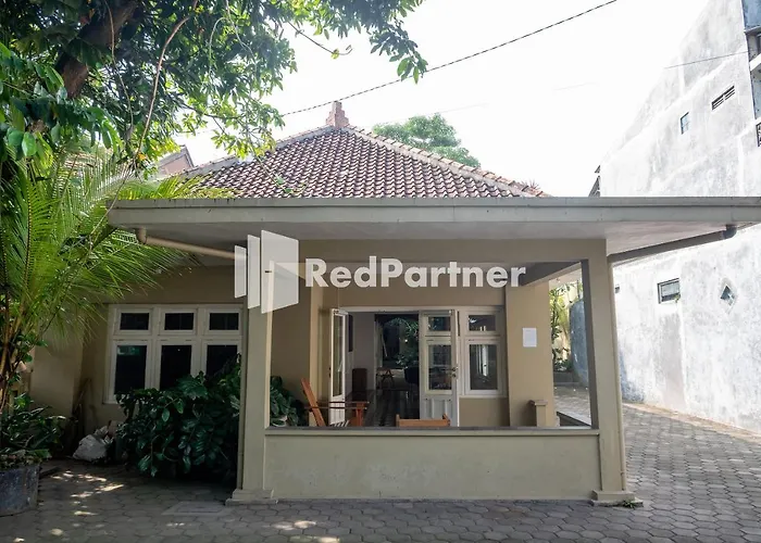 Villa Dora Jogja Near Malioboro Area Mitra Reddoorz Yogyakarta